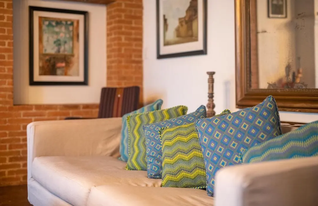 Barbara'S Boutique Hostel-1
