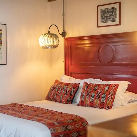 Barbara'S Boutique Hostel-2